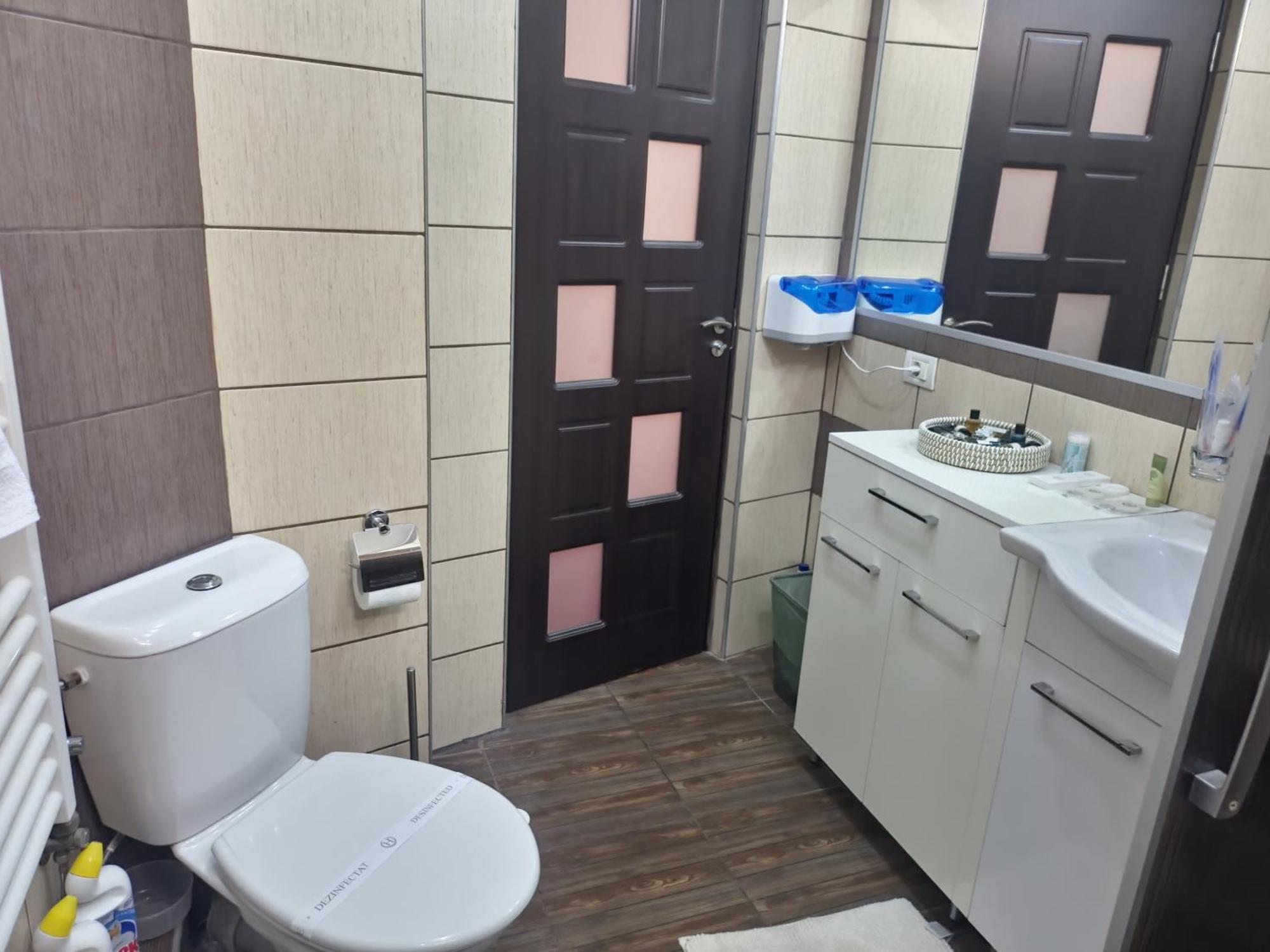 Aparthotel Yanis 布加勒斯特 外观 照片