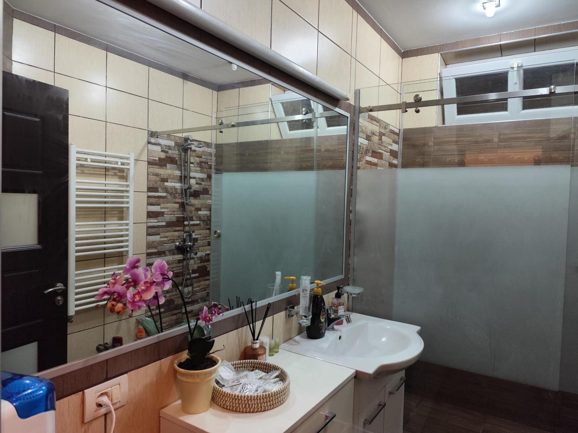 Aparthotel Yanis 布加勒斯特 外观 照片